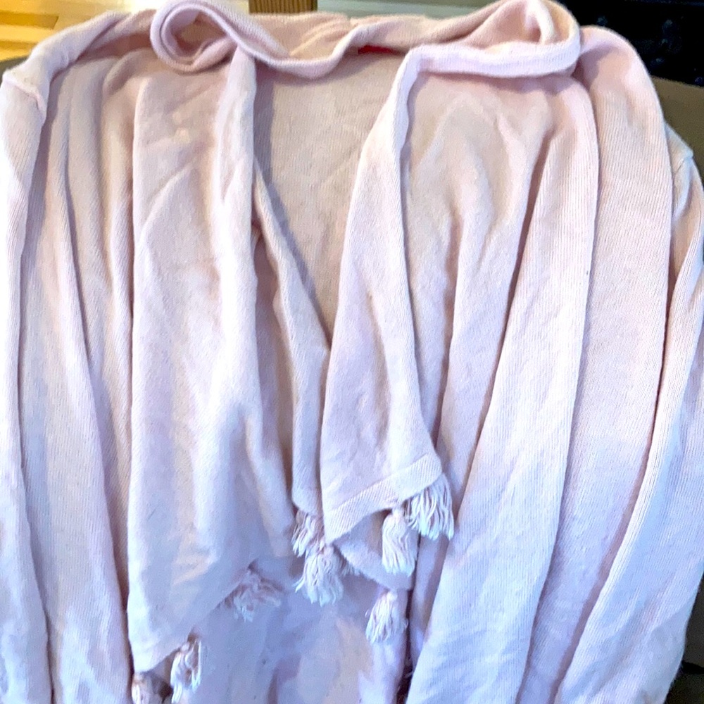 GUC women's Lilly Pulitzer sweater